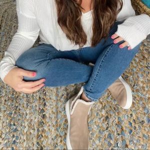 Lucky Brand Kichai Cozy Chelsea boot